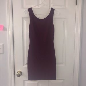 Fitted sparkly red dress